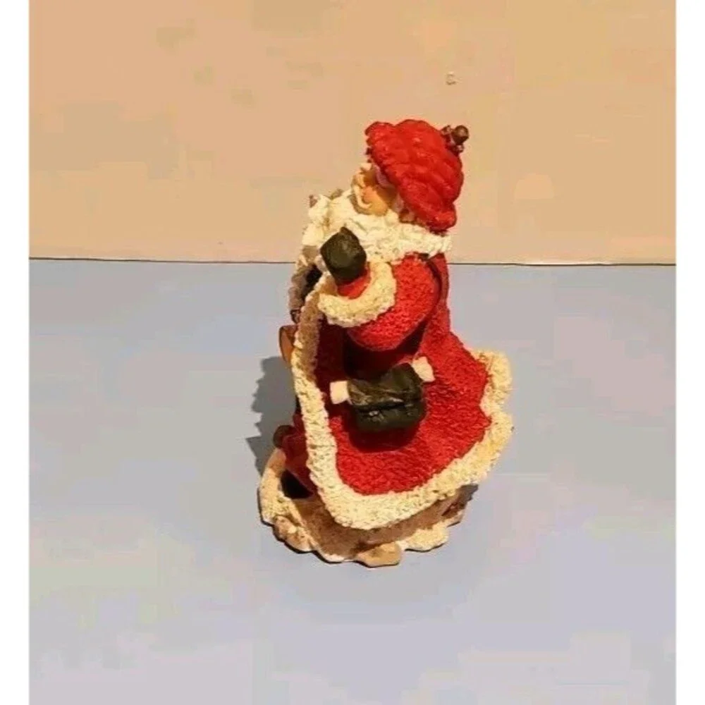 K's Collection Santa Claus Christmas Figurine Holding Toys & Standing Snow Vtg